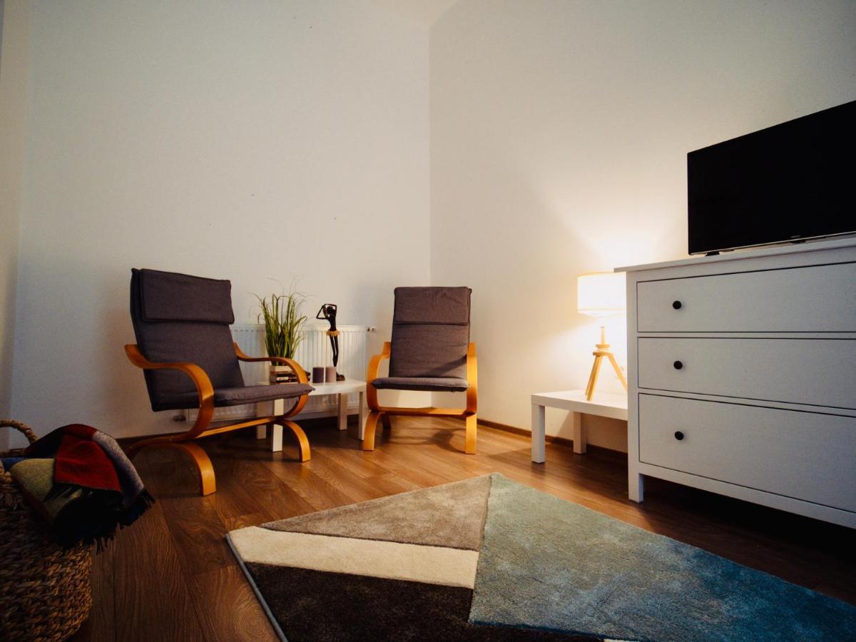 Zakarias Apartments Csíkszereda Kültér fotó