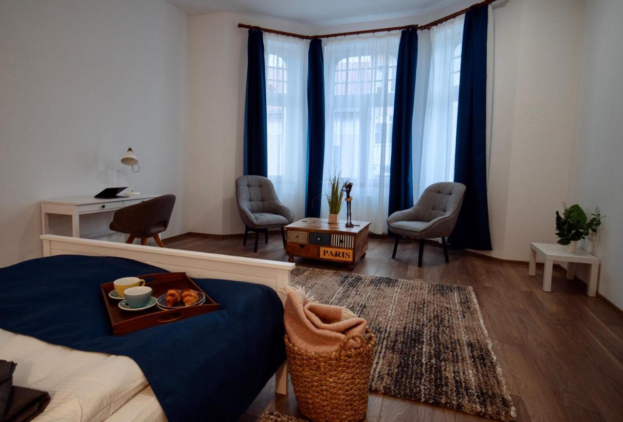 Zakarias Apartments Csíkszereda Kültér fotó