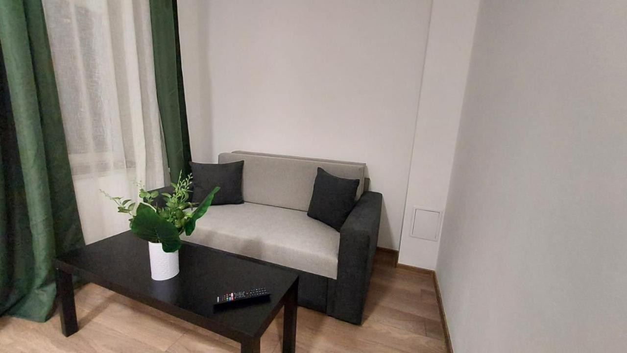 Zakarias Apartments Csíkszereda Kültér fotó