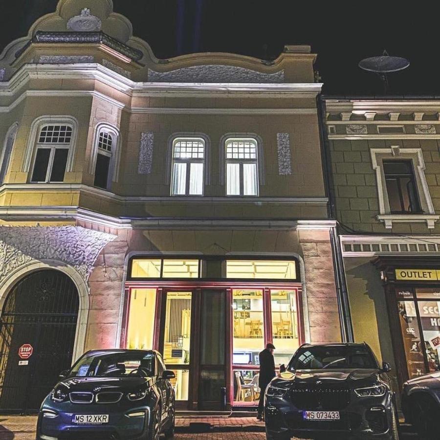 Zakarias Apartments Csíkszereda Kültér fotó
