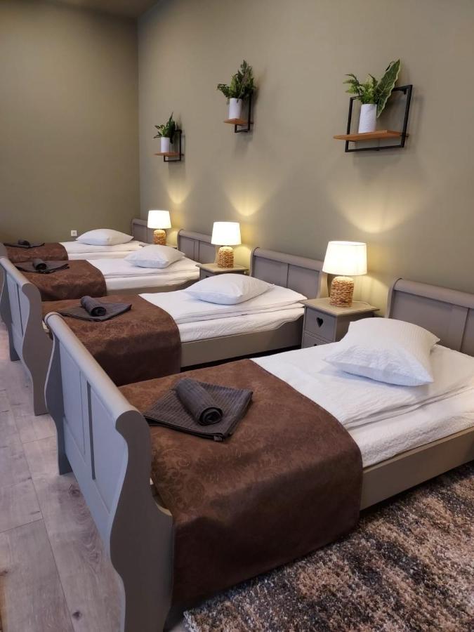 Zakarias Apartments Csíkszereda Kültér fotó