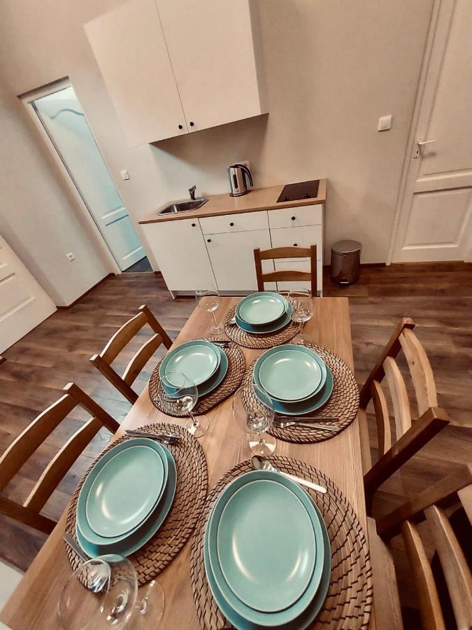 Zakarias Apartments Csíkszereda Kültér fotó