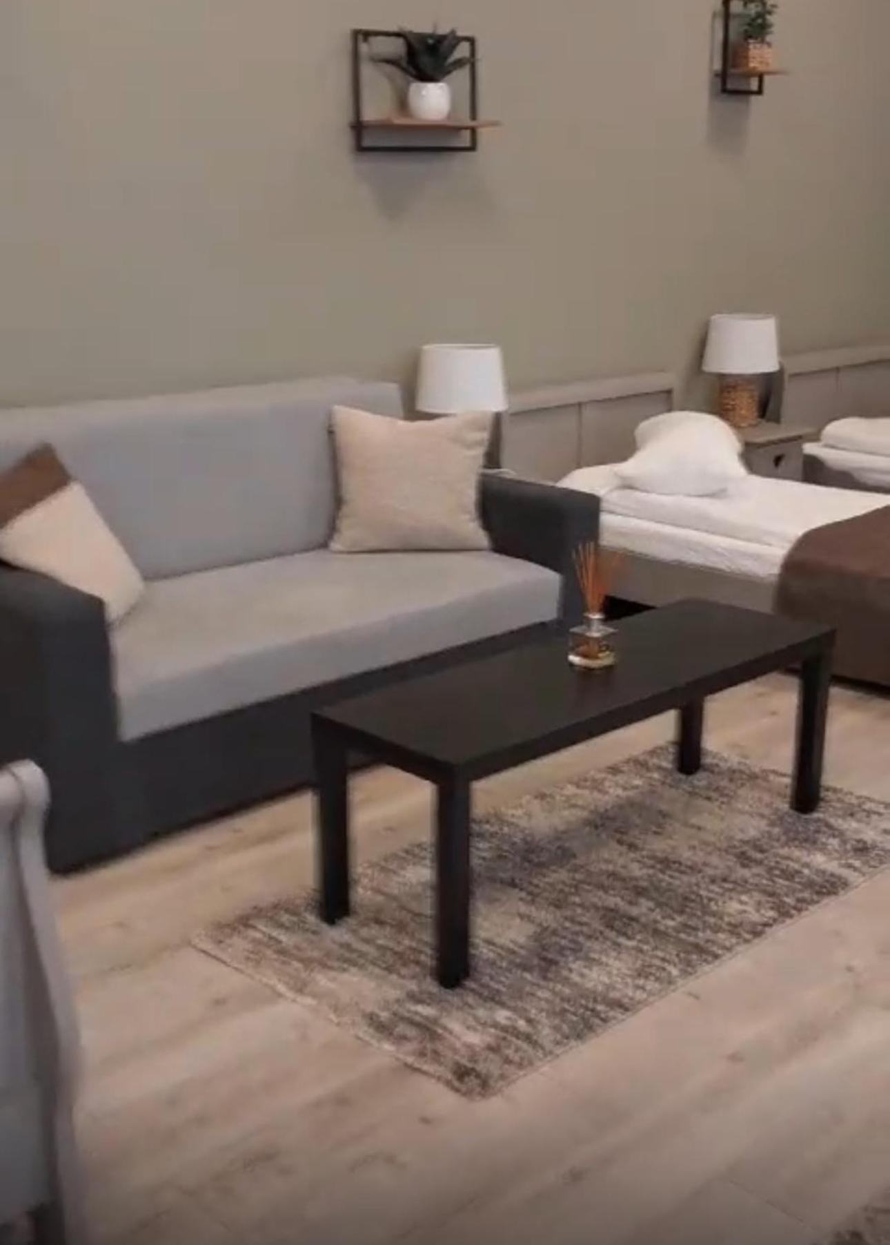 Zakarias Apartments Csíkszereda Kültér fotó